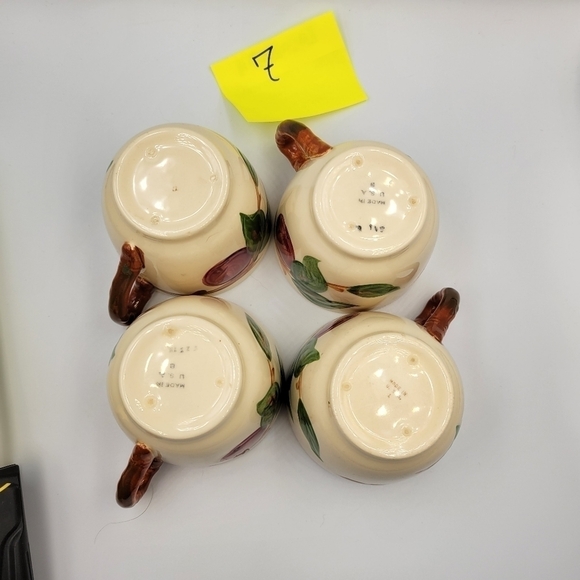 Vintage Franciscan Apple Set of 4 Cups & 4 Saucers - Picture 5 of 7